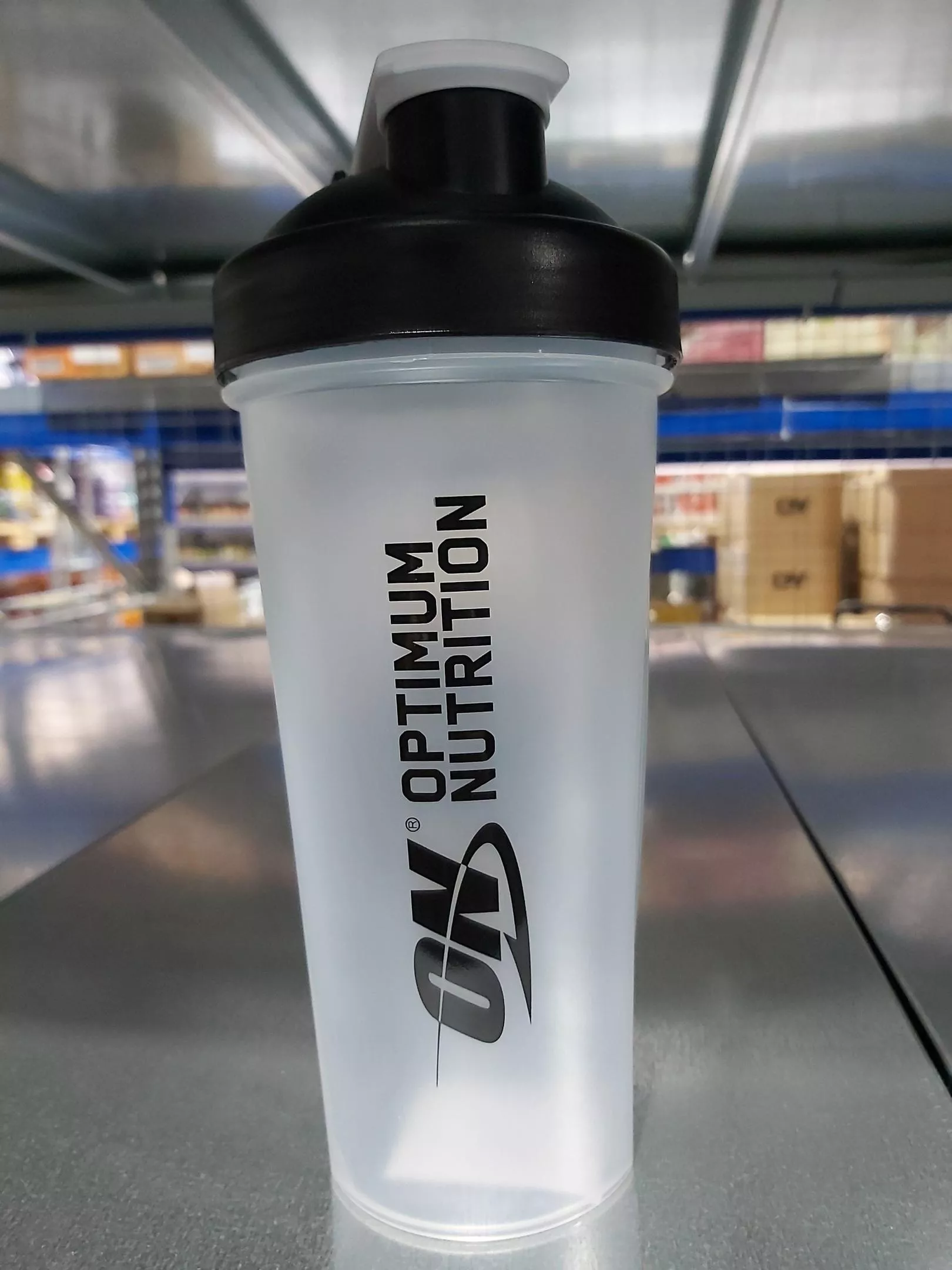 ON Shaker 600 ml (Classic Clear)